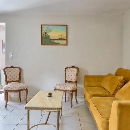 Holiday home Daoud, Charmante Maison De Avec Jardin Et Place Stationnement