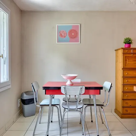 Daoud, Charmante Maison De Avec Jardin Et Place Stationnement Rouen