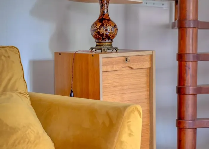 Le Chant De Daoud Maison De Avec Jardin Et Place Stationnement